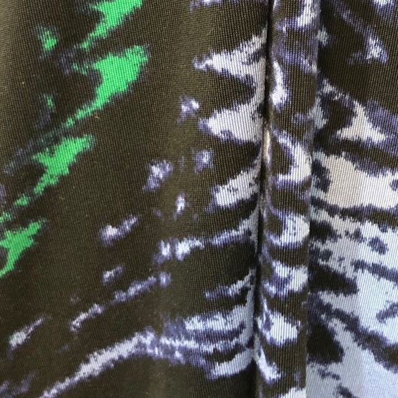 Worthington Stretch faux wrap top. - Picture 4 of 8